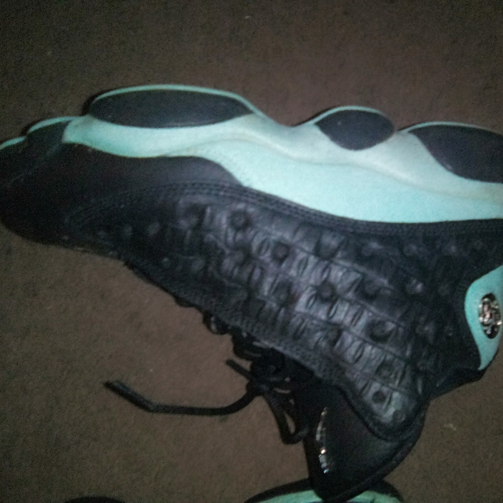 Retro13 island green